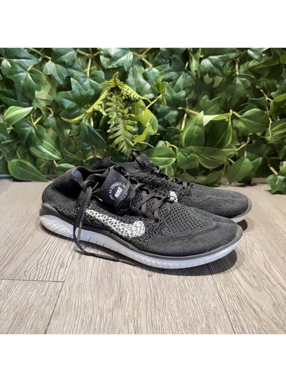 Nike Free RN Flyknit 2018 Women's Size 9 Running Shoes Black White